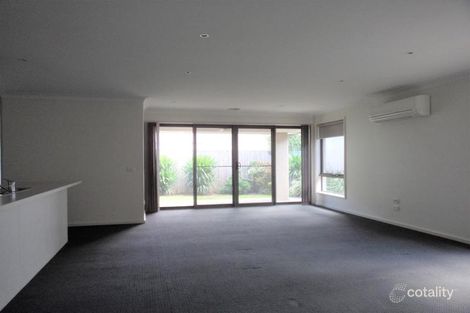 Property photo of 37 Meridian Circuit Berwick VIC 3806
