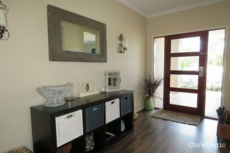 Property photo of 5 Magnolia Way Paynesville VIC 3880