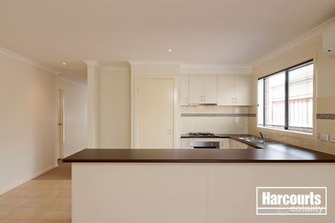 Property photo of 17 Tilden Rise Cranbourne North VIC 3977