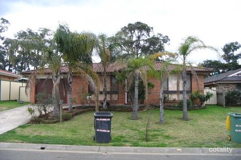 15 Ashwick Cct, St Clair, NSW 2759