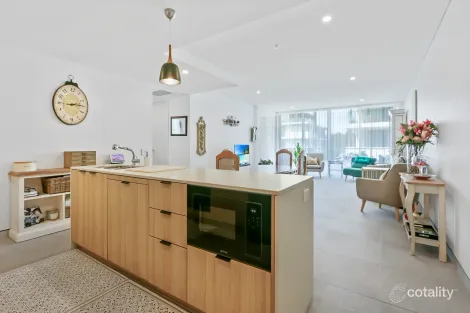 102/179 Albany St, Point Frederick, NSW 2250