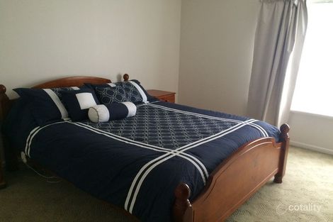 Property photo of 12 Dunlop Place Benalla VIC 3672