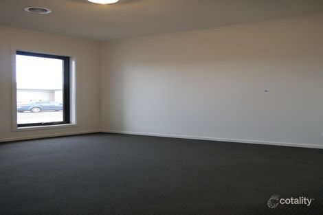Property photo of 53 Wanneroo Circuit Harkness VIC 3337