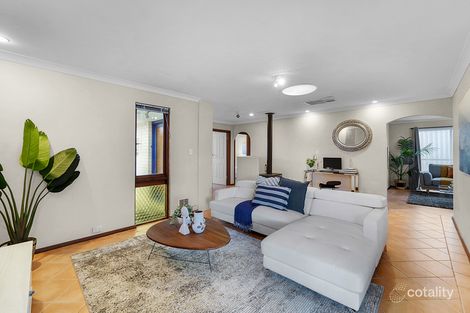 Property photo of 31 Windsor Place Kallaroo WA 6025