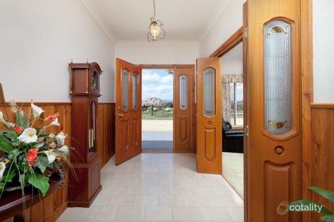 Property photo of 46 Bowna Park Drive Table Top NSW 2640