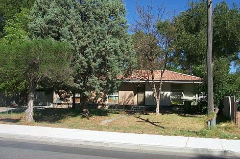 120 Lacey St, Beckenham, WA 6107