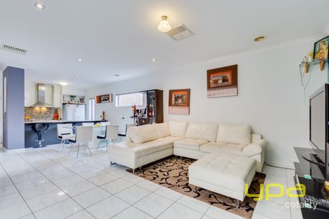 Property photo of 69 Kinglake Crescent Craigieburn VIC 3064