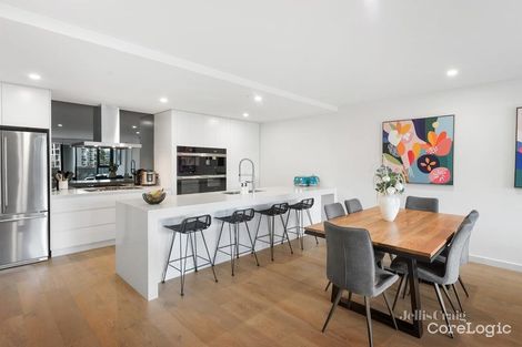 Property photo of 303/600 Doncaster Road Doncaster VIC 3108