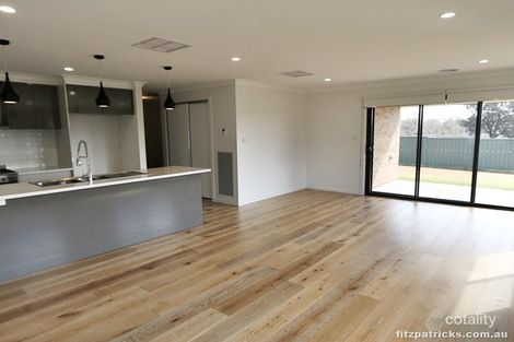 Property photo of 28 Paperbark Drive Forest Hill NSW 2651