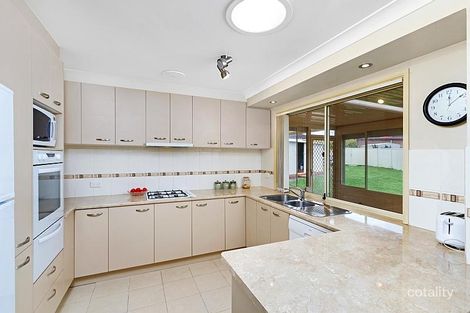 Property photo of 10 Lady Penrhyn Close Bateau Bay NSW 2261