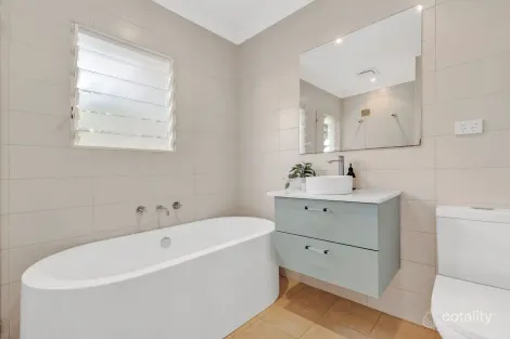 Property photo of 5 Leinster Avenue Killarney Heights NSW 2087