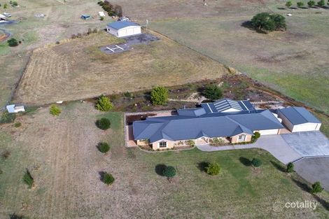 Property photo of 7 Rayner Place Yass NSW 2582