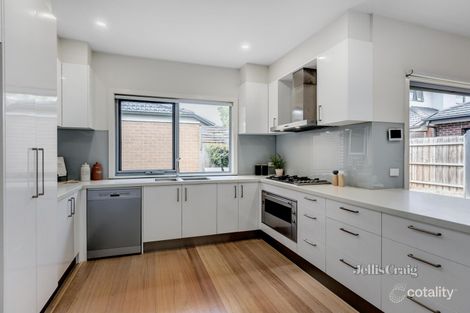 Property photo of 30B Lewton Road Mount Waverley VIC 3149