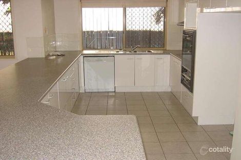 Property photo of 8 Preston Place Brookfield QLD 4069