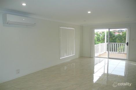 11b Ainslie St, Pacific Pines, QLD 4211