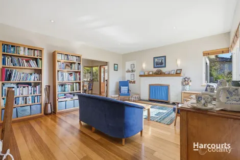 Property photo of 12 Benjafield Terrace Mount Stuart TAS 7000