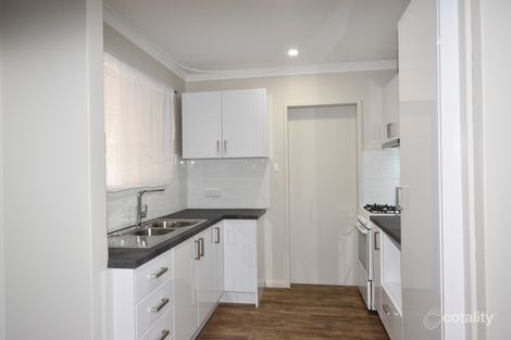 Property photo of 18 Saggers Crescent Beckenham WA 6107