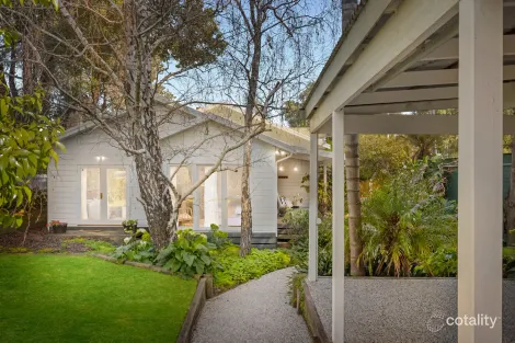 22 Hayes Ave, Rosebud, VIC 3939
