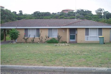 Property photo of 11 Murray Crescent Halls Head WA 6210