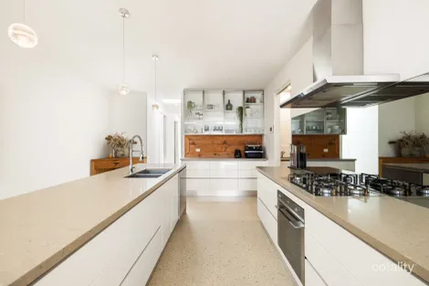 Property photo of 10 Protea Lane Dromana VIC 3936