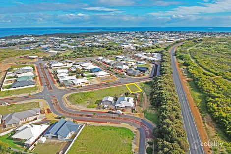 11 Moonlight Cres, Jurien Bay, WA 6516