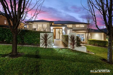 Property photo of 8 Hodgeman Street Mawson ACT 2607