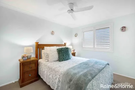 Property photo of 17A Cambewarra Road Bomaderry NSW 2541