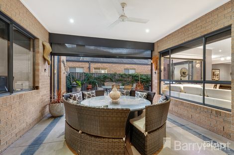 Property photo of 9 Le Page Run South Morang VIC 3752