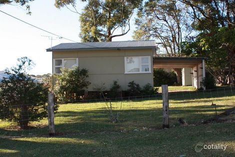 Property photo of 18 Jacaranda Avenue Bendalong NSW 2539