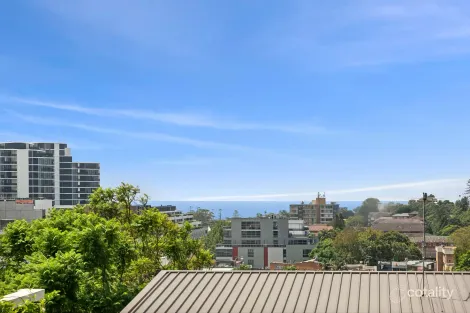 Property photo of 22 Redman Road Dee Why NSW 2099