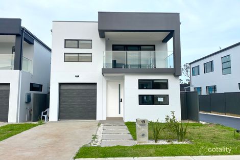 19 Pecan Cres, Grantham Farm, NSW 2765