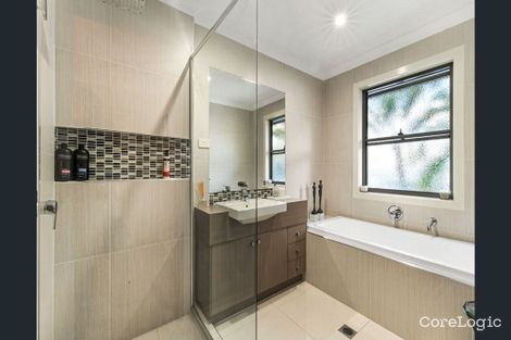 Property photo of 20 Coopers Close Sinnamon Park QLD 4073