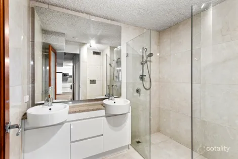 Property photo of 4/201 Spring Street Melbourne VIC 3000