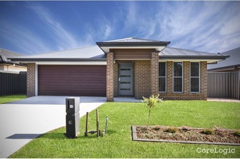 Property photo of 10 Rein Drive Wadalba NSW 2259