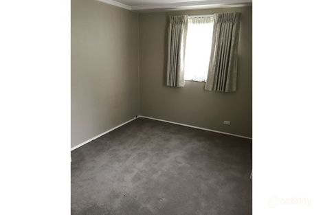 Property photo of 28 Pyalong Crescent Dallas VIC 3047