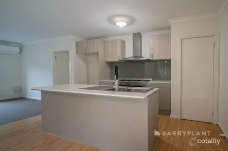 Property photo of 3 Saul Avenue Berwick VIC 3806