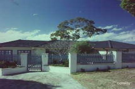 Property photo of 3 Libya Crescent Allambie Heights NSW 2100