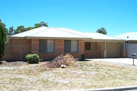 Property photo of 7 Niagara Place Morley WA 6062