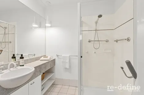 Property photo of 34/632 St Kilda Road Melbourne VIC 3004