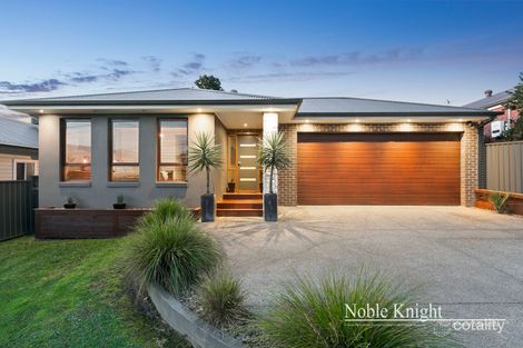 13 Westmount Rd, Healesville, VIC 3777