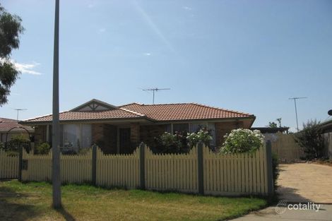 Property photo of 10 Ingoldsby Court Delahey VIC 3037