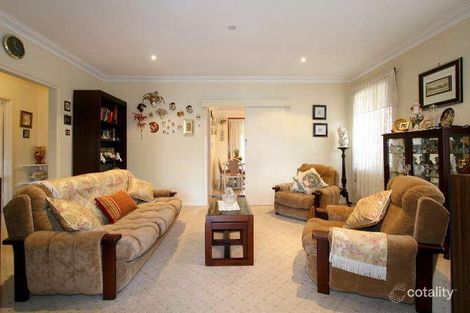 Property photo of 28 Milloo Crescent Mount Waverley VIC 3149
