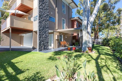 Property photo of 134 Jetty Point Drive Murrays Beach NSW 2281