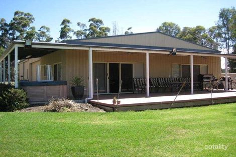 Property photo of 2 Waters Edge Close Bathumi VIC 3730