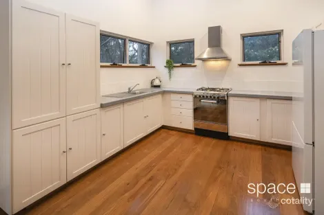 Property photo of 11 Lemon Gum Retreat Margaret River WA 6285