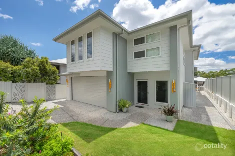 Property photo of 6 Aldritt Place Bridgeman Downs QLD 4035