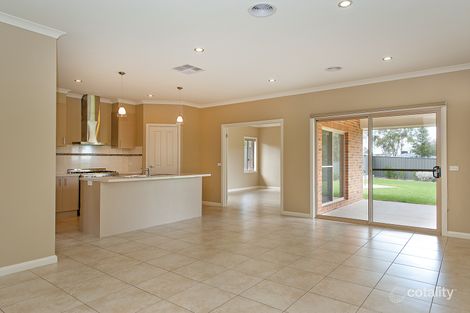 Property photo of 18 Shepherd Court Thurgoona NSW 2640