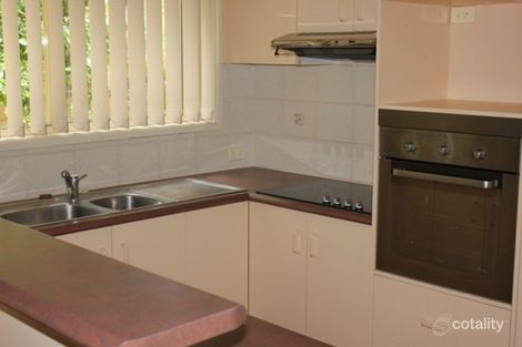 Property photo of 8/20 Phillip Place Forest Lake QLD 4078