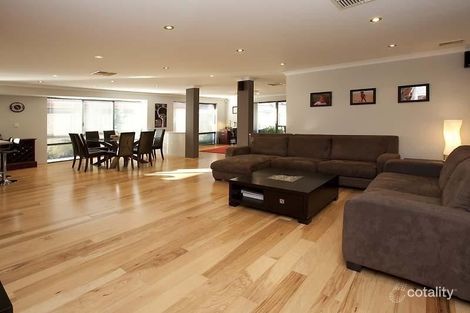 Property photo of 100 Amherst Road Canning Vale WA 6155