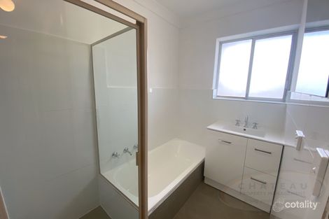 Property photo of 2/17 Trewren Avenue Rostrevor SA 5073